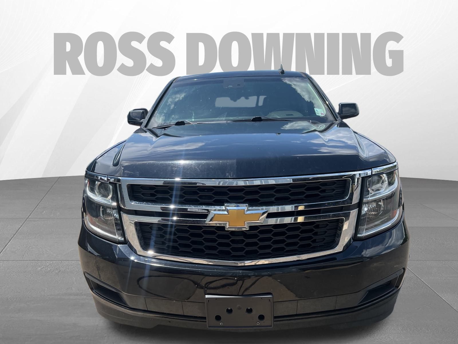 2018 Chevrolet Tahoe LT photo 2