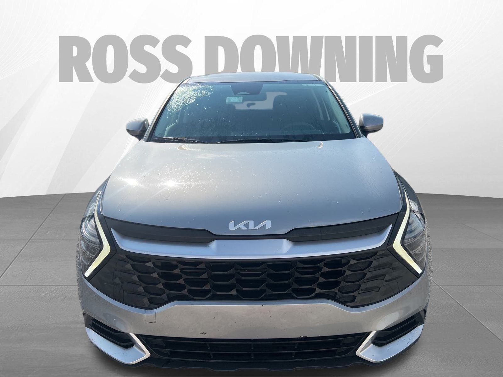 2024 Kia Sportage LX photo 2