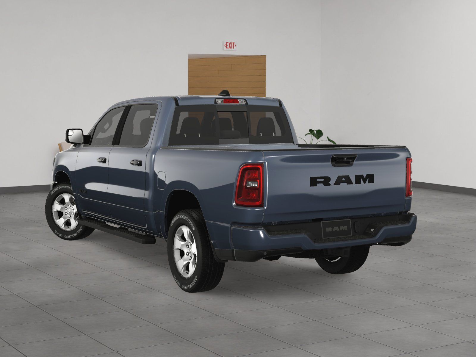 2025 Ram 1500 Tradesman photo 3