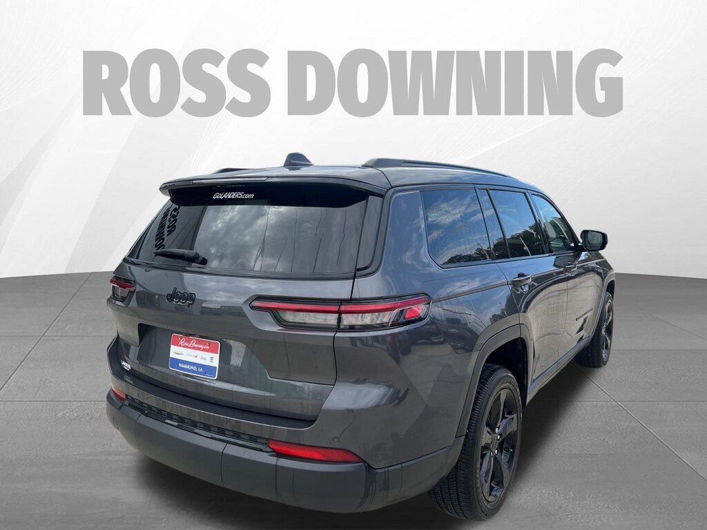 Used 2024 Jeep Grand Cherokee L Laredo SUV