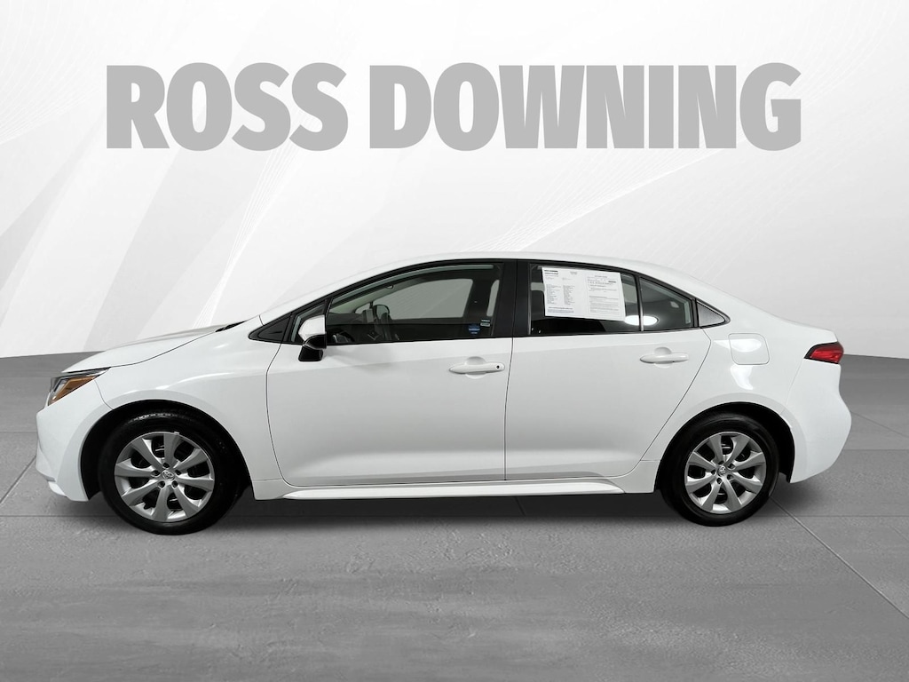 Used 2025 Toyota Corolla LE Sedan