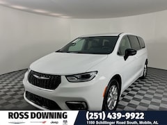 2026 Chrysler Pacifica SELECT Passenger Van