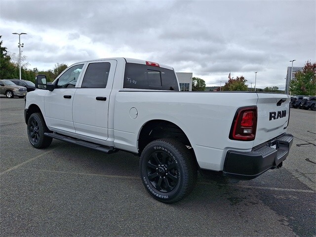 2025 Ram 2500 Tradesman photo 3