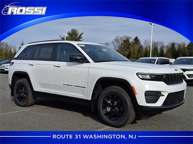 2025 Jeep Grand Cherokee Altitude's photo