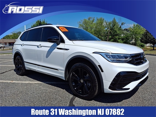 2024 Volkswagen Tiguan SE R-LINE BLACK