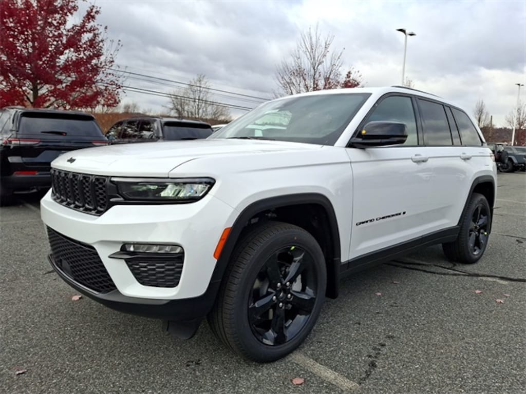 New 2025 Jeep Grand Cherokee Limited Sport Utility