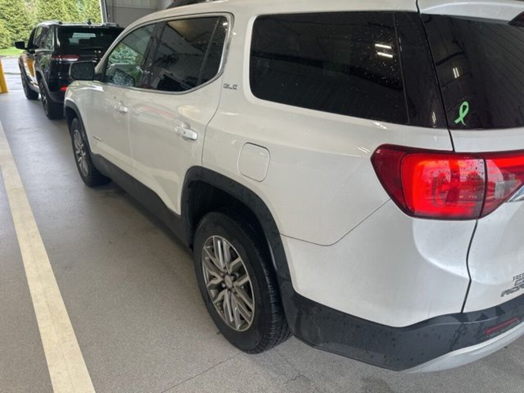 Used 2019 GMC Acadia SLE-2 SUV