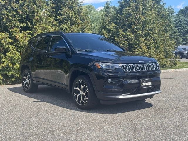 2024 Jeep Compass Limited 4X4's photo