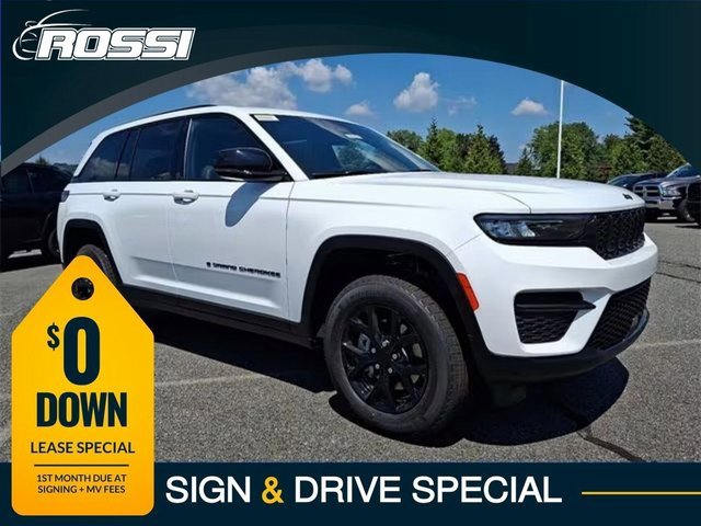 2025 Jeep Grand Cherokee Laredo
