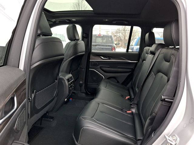 2026 Jeep Grand Cherokee Limited - Photo 6