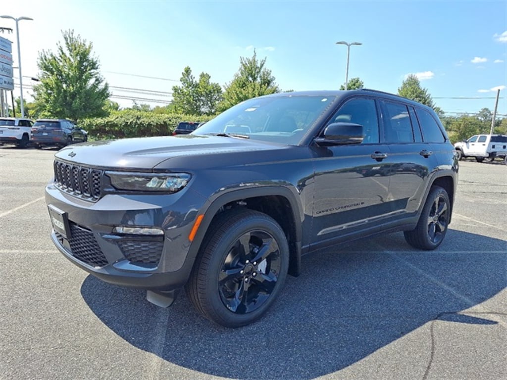 New 2025 Jeep Grand Cherokee Limited Sport Utility