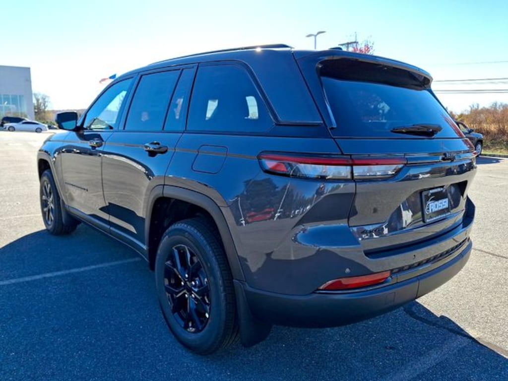New 2025 Jeep Grand Cherokee ALTITUDE X 4X4 Sport Utility