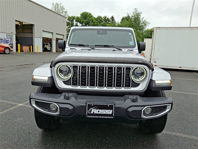 Certified 2024 Jeep Wrangler 4-Door Sahara with VIN 1C4PJXENXRW111318 for sale in Washington, NJ