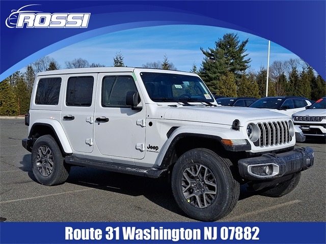2026 Jeep Wrangler 4-Door Sahara's photo