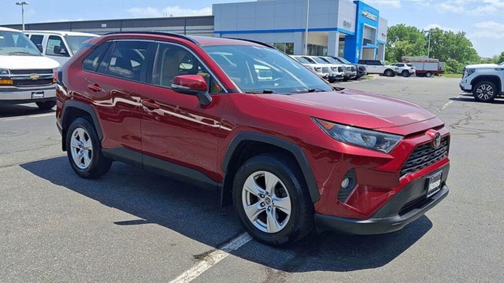 Used 2019 Toyota RAV4 XLE SUV