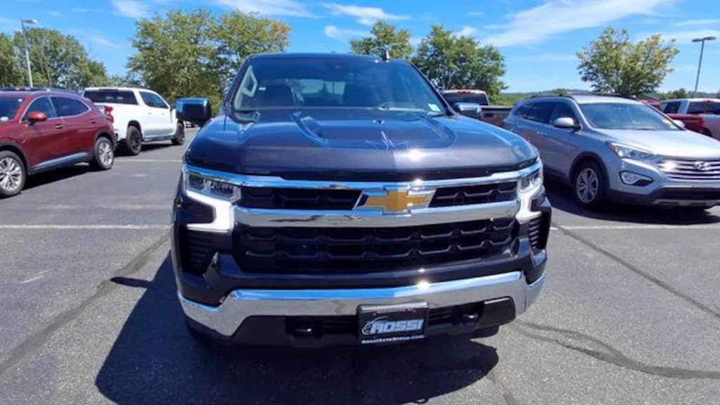 Used 2024 Chevrolet Silverado 1500 LT Truck Crew Cab