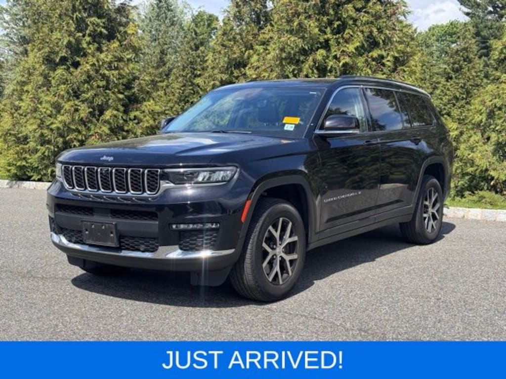 Used 2023 Jeep Grand Cherokee Limited SUV