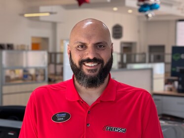 Staff member Dave Younan from 3e0a0da030ef