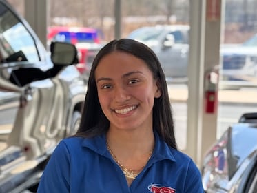 Staff member Amber Ruiz from 3e0a0da030ef