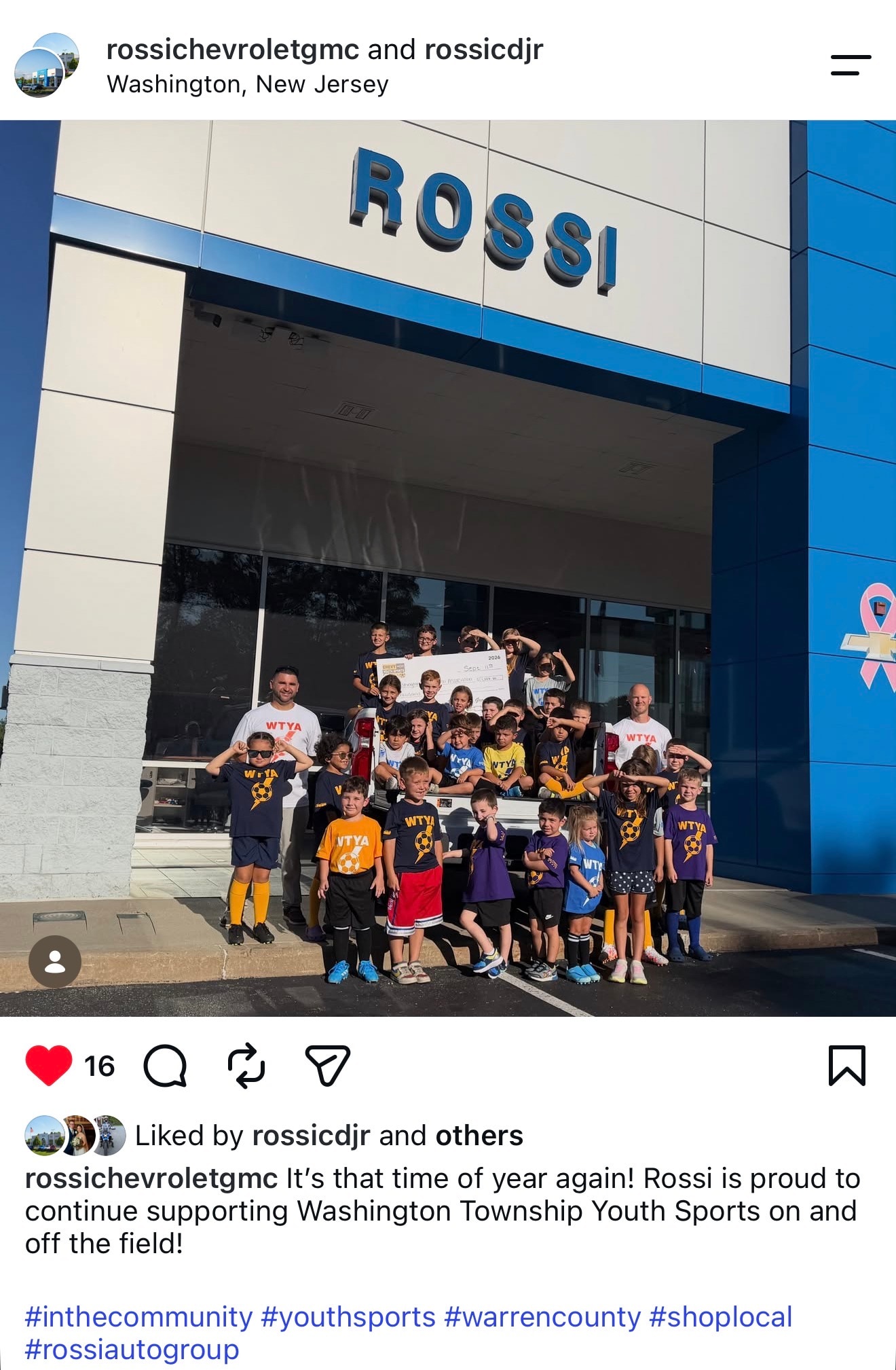 Rossi supporting Washington Township Youth Association athletes outside the dealership in Washington NJ