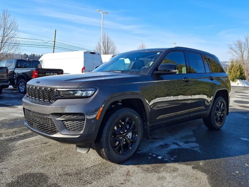 New 2025 Jeep Grand Cherokee ALTITUDE X 4X4 Sport Utility
