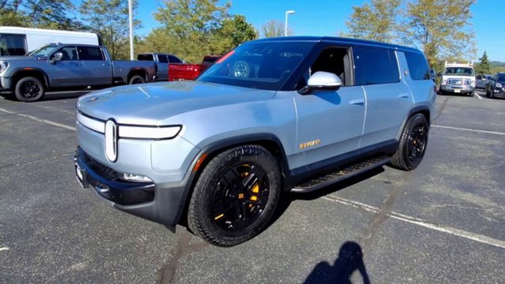 Used 2023 Rivian R1S Adventure SUV