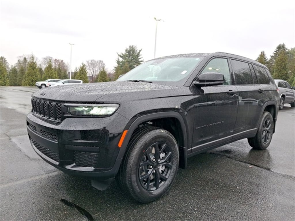 New 2025 Jeep Grand Cherokee L ALTITUDE X Sport Utility