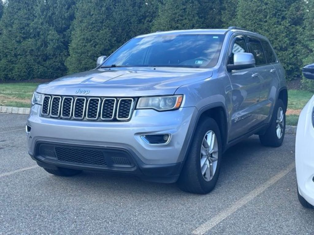 Certified 2018 Jeep Grand Cherokee Laredo E SUV