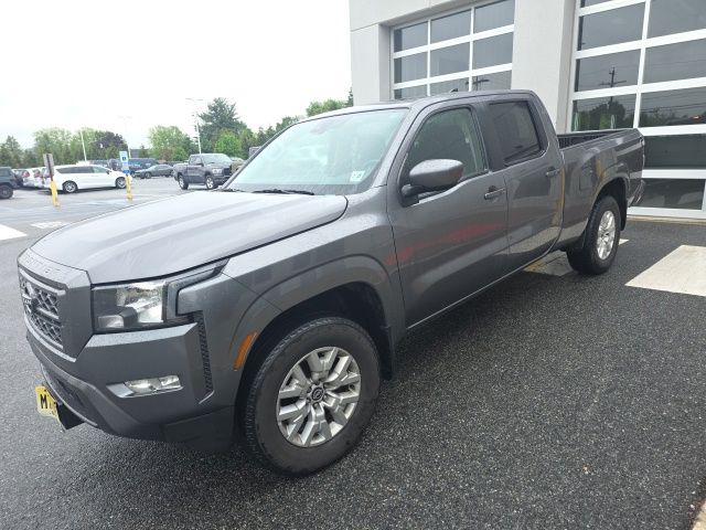 2022 Nissan Frontier SV Crew Cab 4X4 LWB's photo