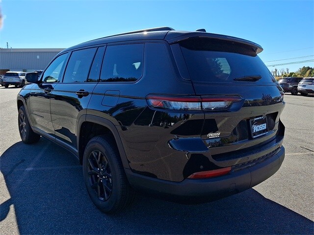 2025 Jeep Grand Cherokee Altitude X photo 4