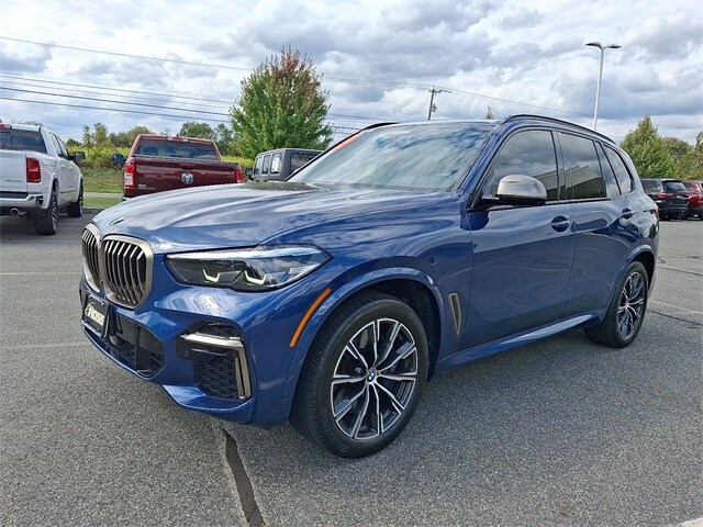2022 Bmw X5 M50i photo 3