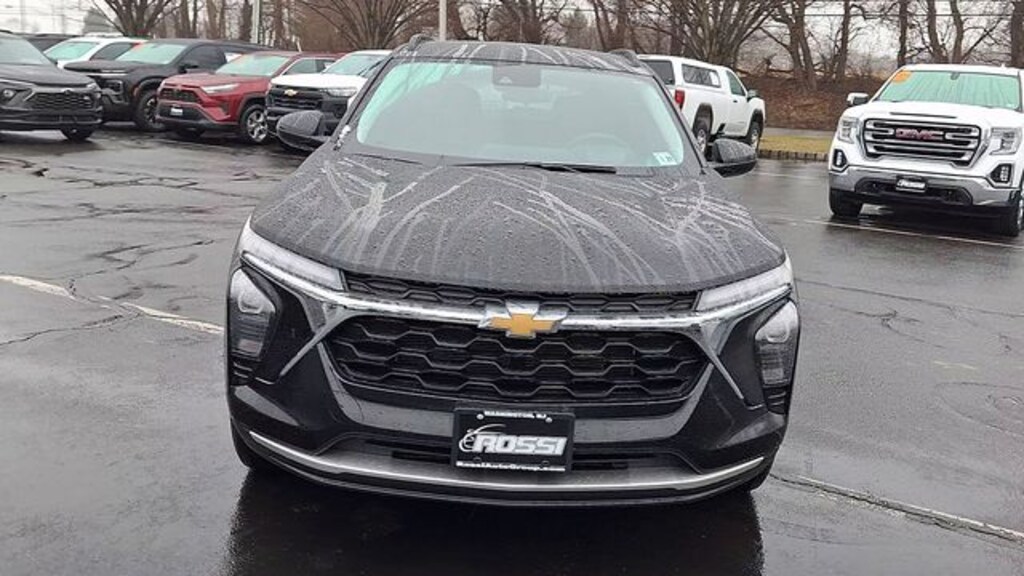 Used 2024 Chevrolet Trax LT SUV