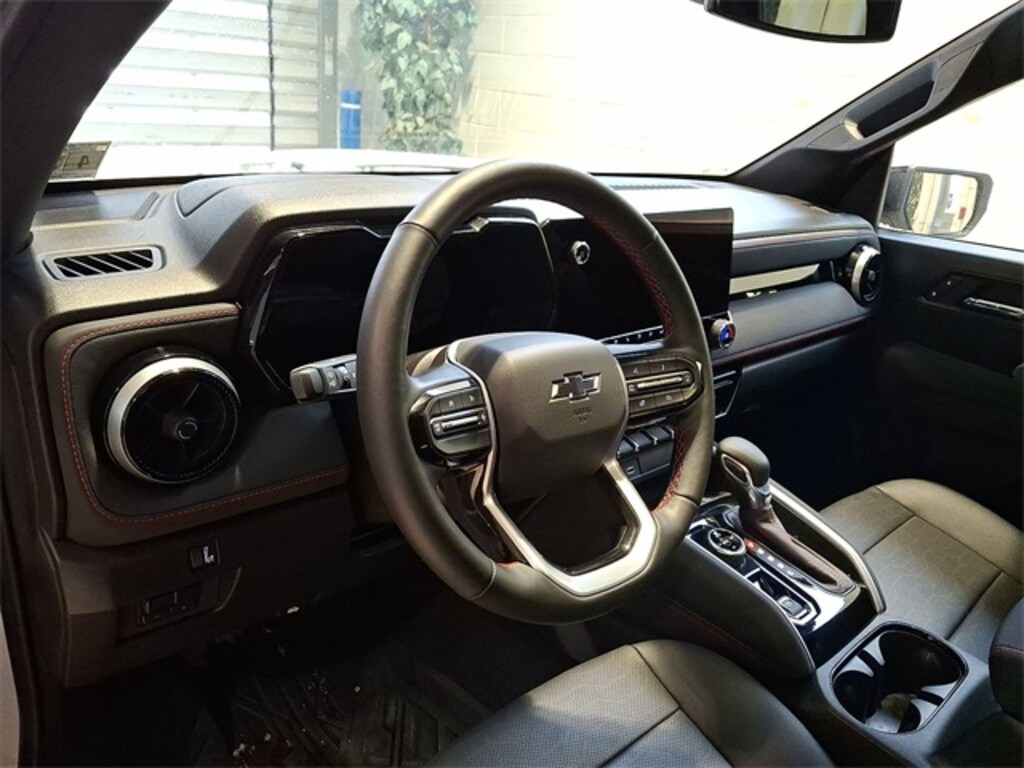 Used 2024 Chevrolet Colorado Z71 Truck Crew Cab