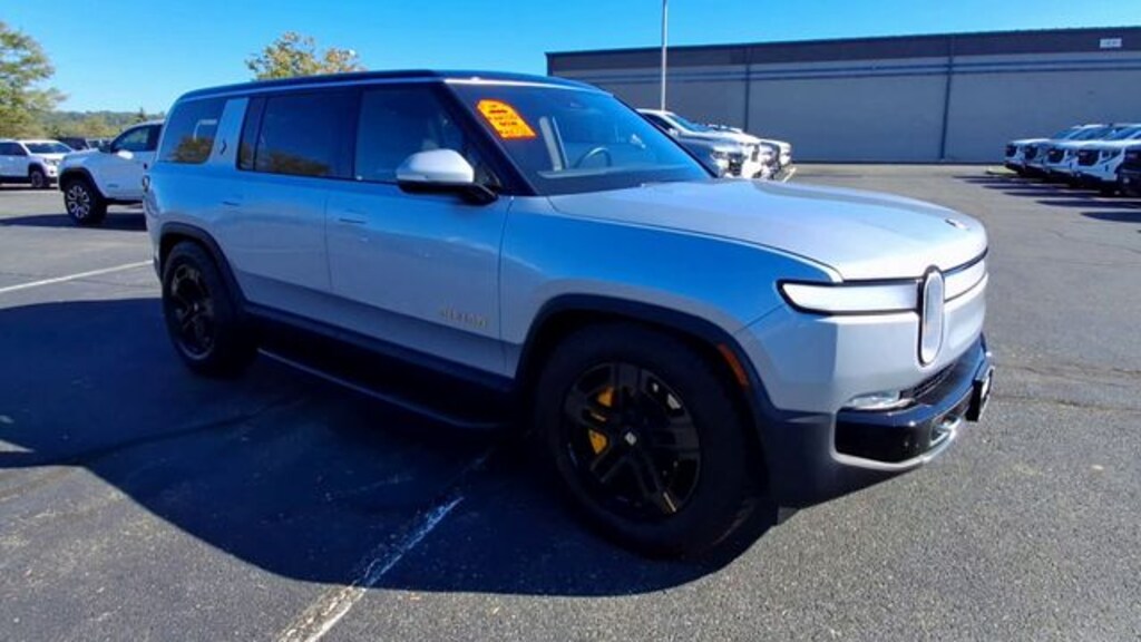 Used 2023 Rivian R1S Adventure SUV