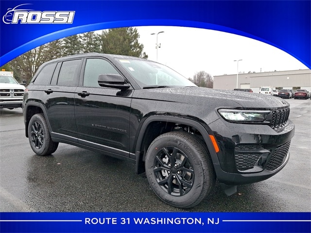 2025 Jeep Grand Cherokee Altitude's photo