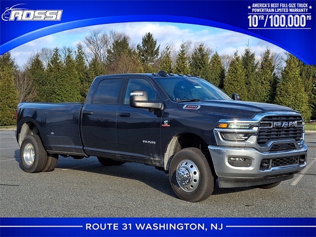 2026 RAM Ram 3500 Pickup Big Horn's photo