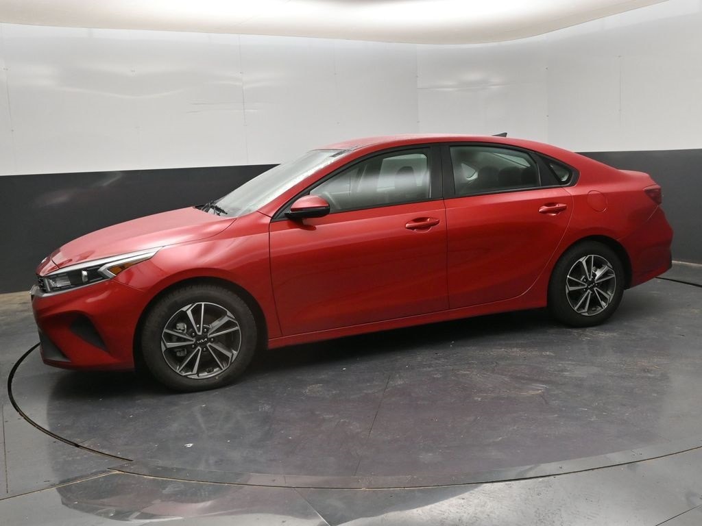 Used 2023 Kia Forte LXS Sedan