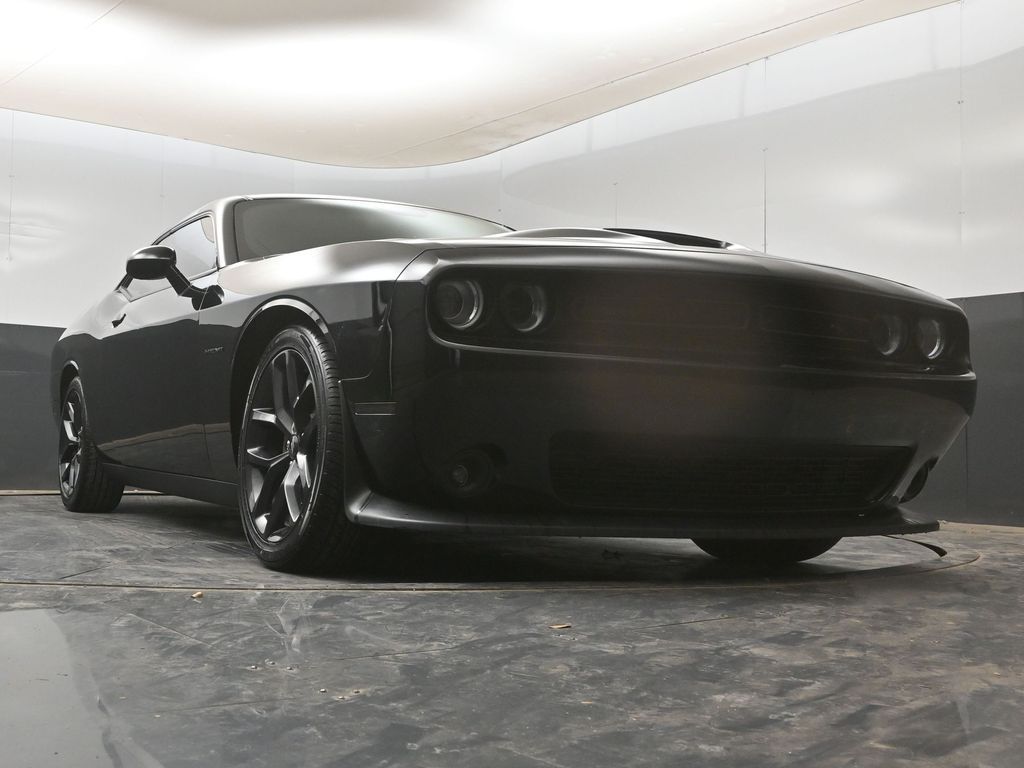 2022 Dodge Challenger R/T - Photo 17