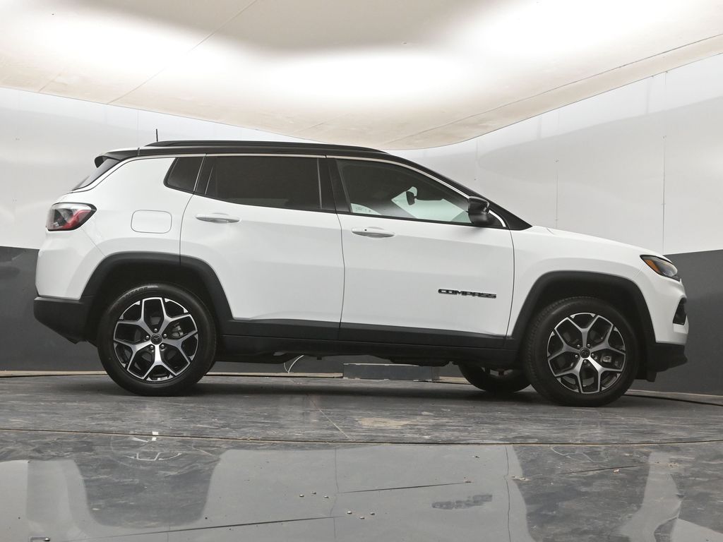 2025 Jeep Compass Limited - Photo 21