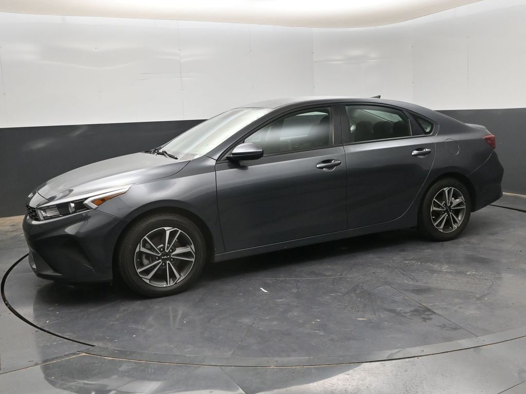 Used 2023 Kia Forte LXS Sedan