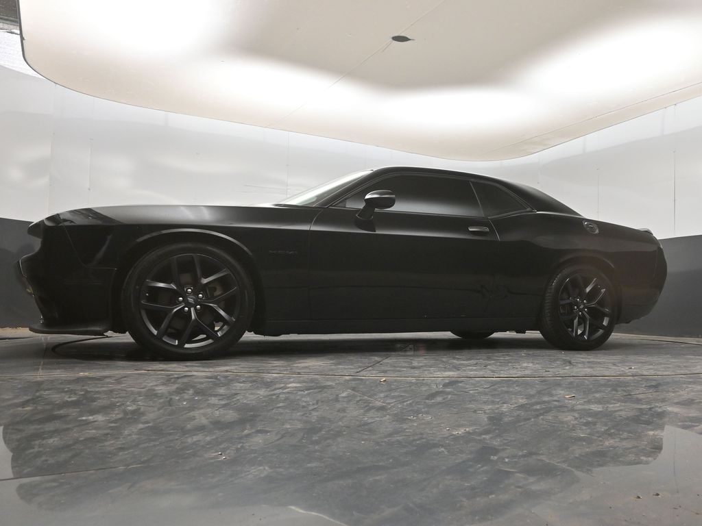 2022 Dodge Challenger R/T - Photo 19