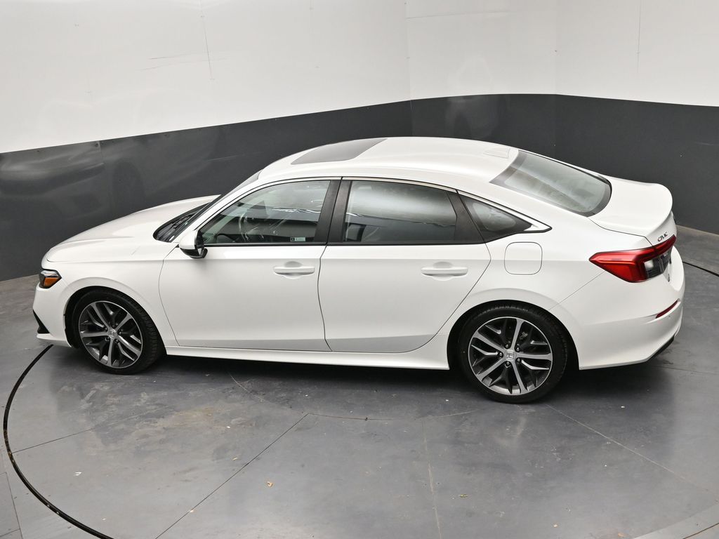 2022 Honda Civic Touring - Photo 26