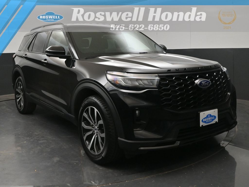 2025 Ford Explorer