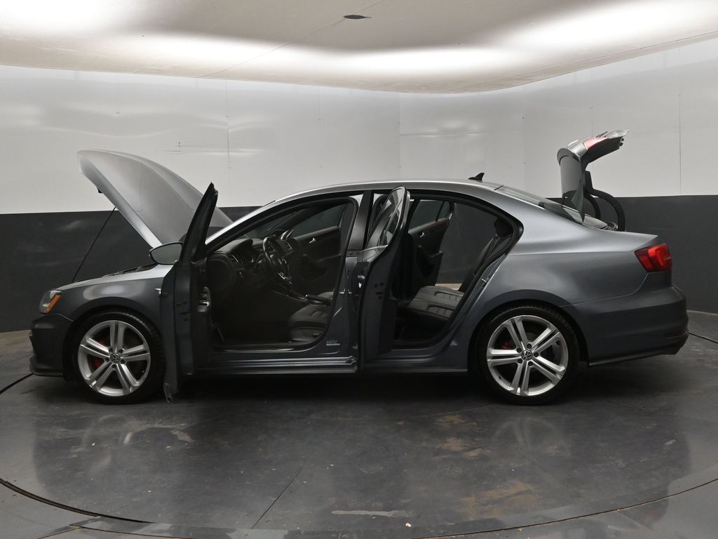 2017 Volkswagen Jetta GLI - Photo 35