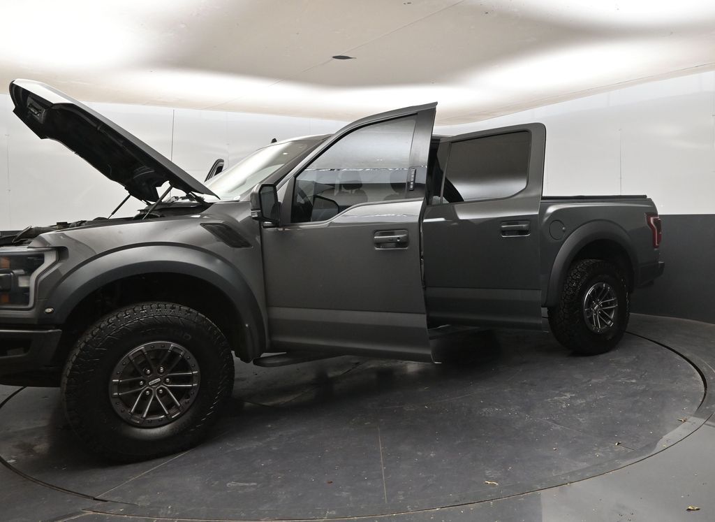 2020 Ford F-150 Raptor - Photo 34