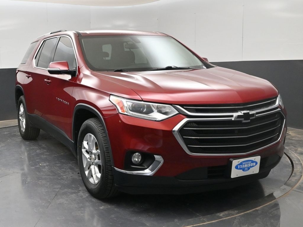 Used 2018 Chevrolet Traverse 1LT with VIN 1GNERGKW5JJ223627 for sale in Roswell, NM