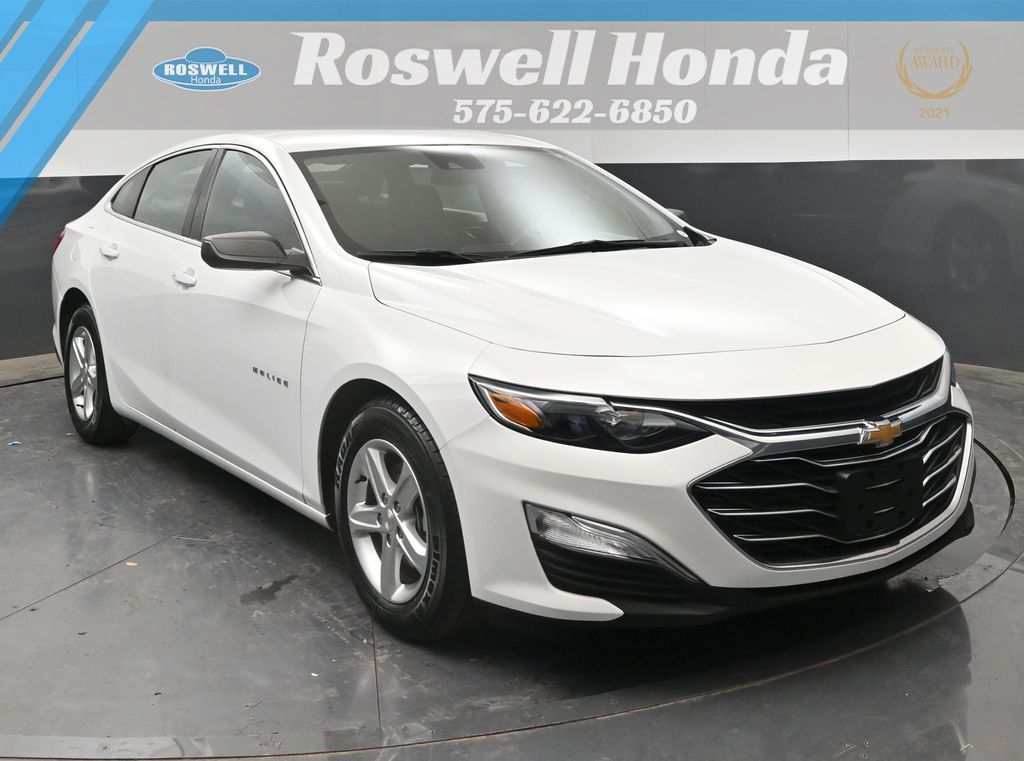 2024 Chevrolet Malibu 1FL's photo