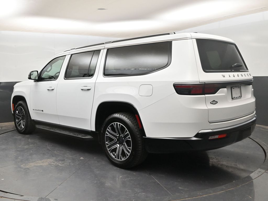 2024 Jeep Wagoneer L Series II - Photo 6