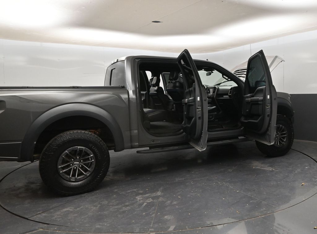 2020 Ford F-150 Raptor - Photo 33
