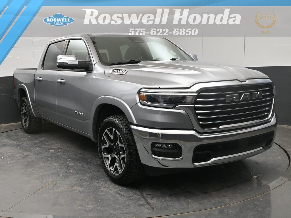 2025 RAM 1500 Laramie 4x4 Crew Cab 5'7's photo